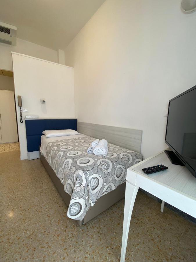 Hotel Silver Rimini Eksteriør billede